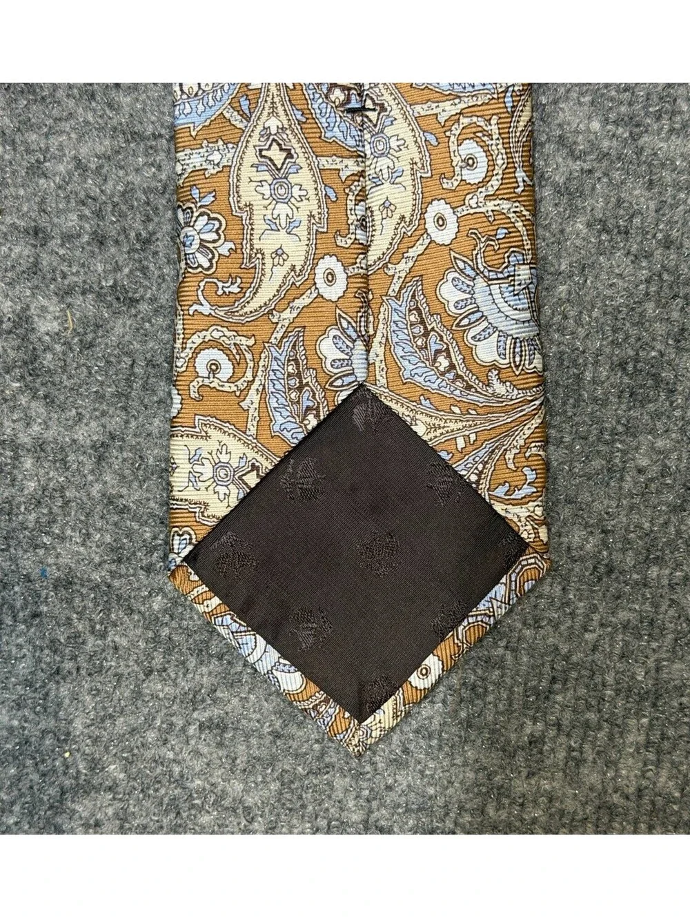 Brooks Brothers pair it